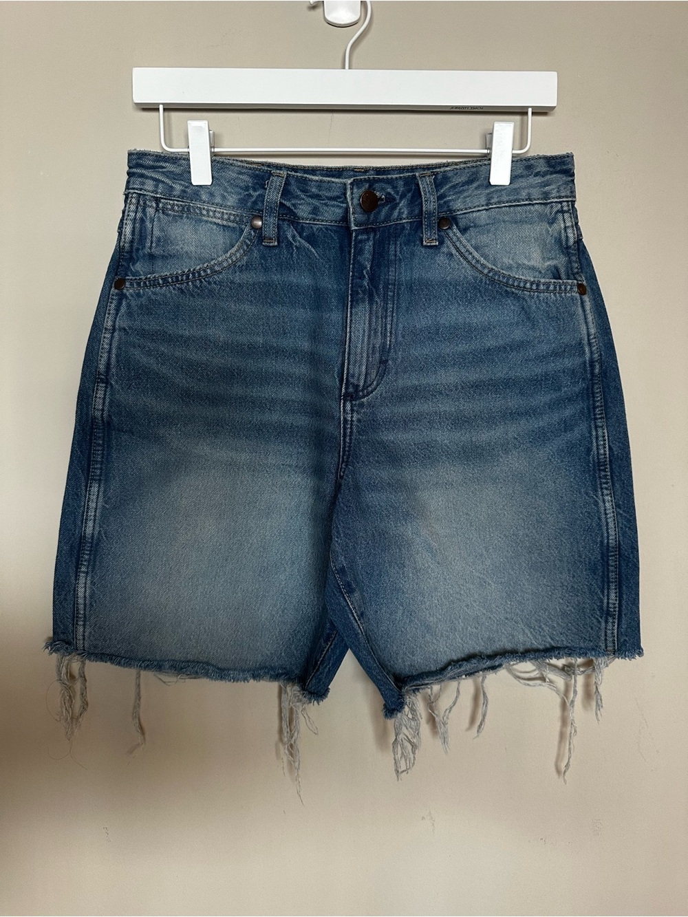 Wrangler Denim Shorts in Medium Blue - Women